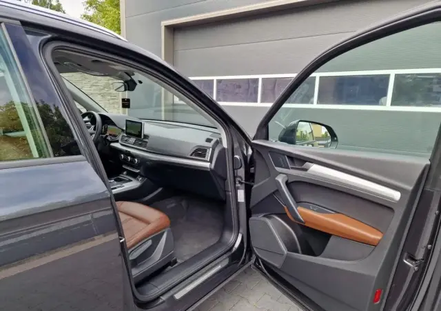 AUDI Q5 35 TDI S tronic design