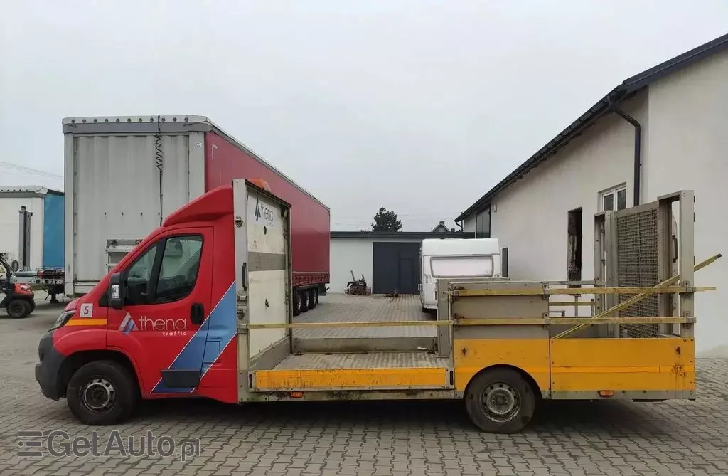 PEUGEOT Boxer 