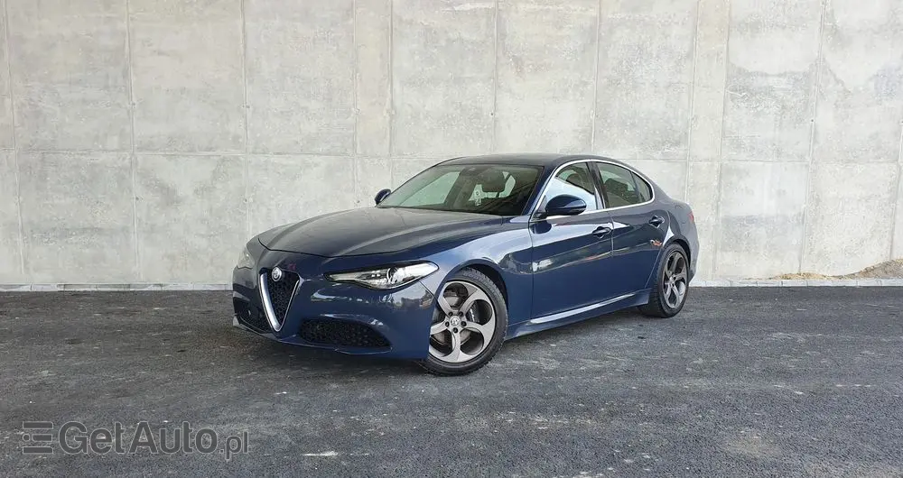 ALFA ROMEO Giulia 2.2 Diesel AT8 Executive