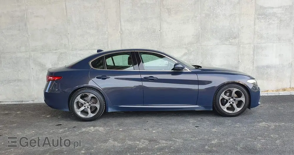 ALFA ROMEO Giulia 2.2 Diesel AT8 Executive