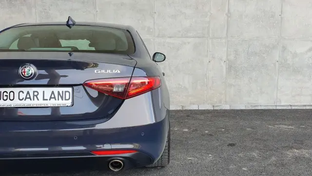 ALFA ROMEO Giulia 2.2 Diesel AT8 Executive