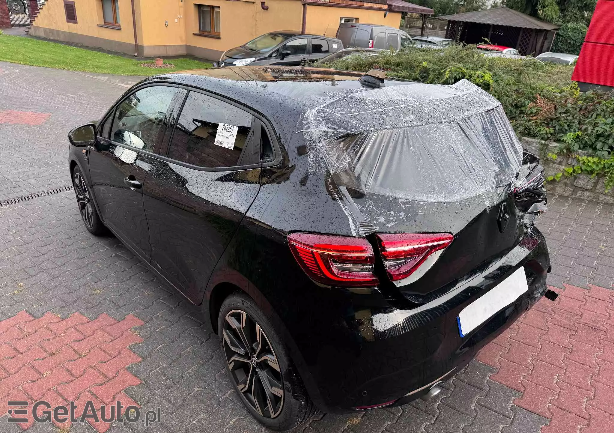 RENAULT Clio 1.0 TCe Intens