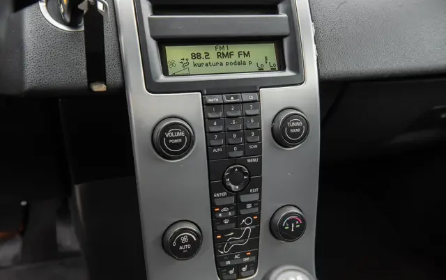 VOLVO V50 1.8 Edition