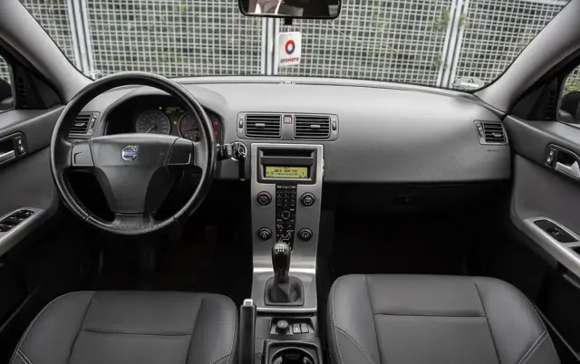 VOLVO V50 1.8 Edition