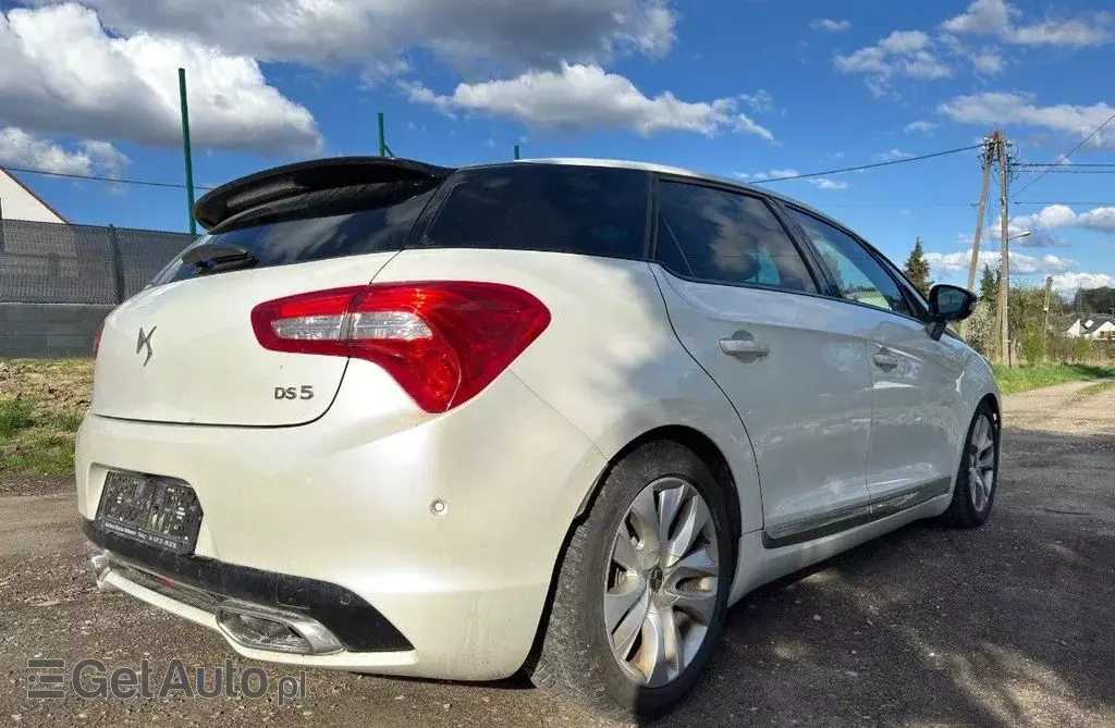 DS DS5 
