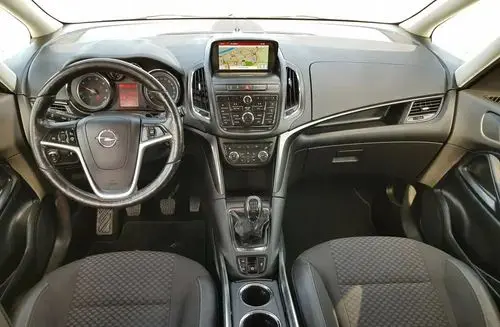 OPEL Zafira 
