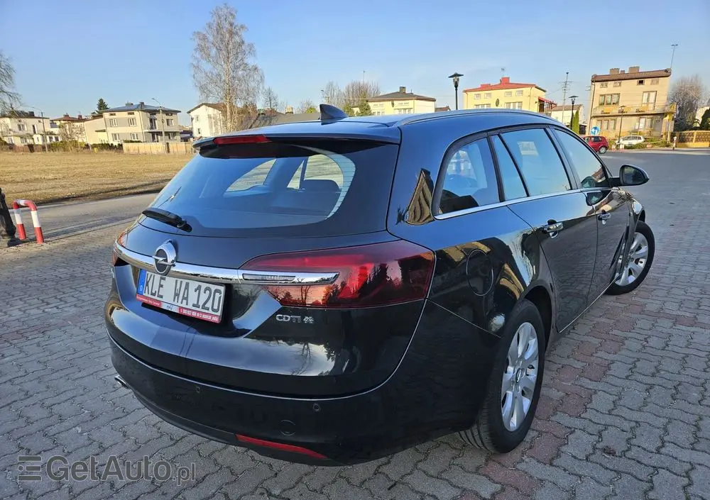 OPEL Insignia 2.0 CDTI 4x4 Automatik Sport