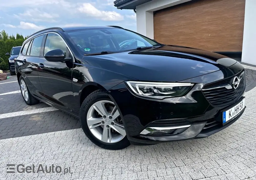 OPEL Insignia Sports Tourer 1.5 ECOTEC Direct Inj Turbo Business Innovation
