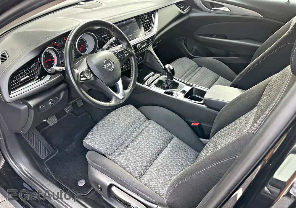 OPEL Insignia Sports Tourer 1.5 ECOTEC Direct Inj Turbo Business Innovation