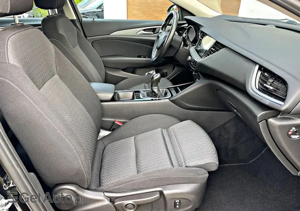 OPEL Insignia Sports Tourer 1.5 ECOTEC Direct Inj Turbo Business Innovation