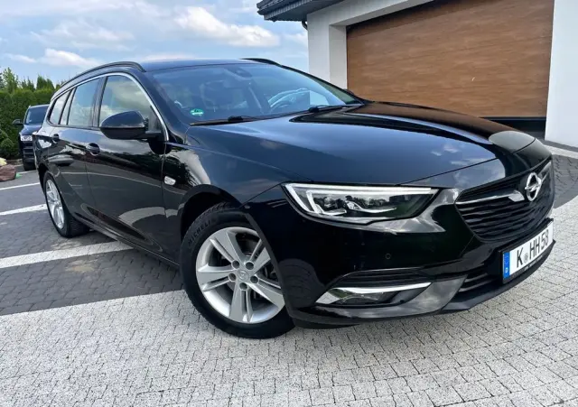 OPEL Insignia Sports Tourer 1.5 ECOTEC Direct Inj Turbo Business Innovation