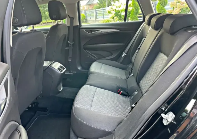 OPEL Insignia Sports Tourer 1.5 ECOTEC Direct Inj Turbo Business Innovation