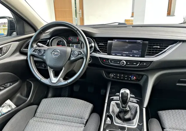 OPEL Insignia Sports Tourer 1.5 ECOTEC Direct Inj Turbo Business Innovation