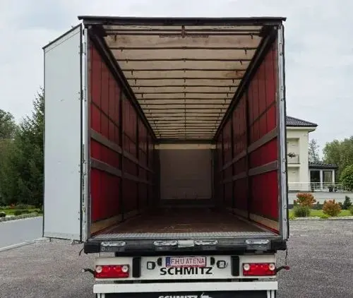 SCHMITZ Cargobull 
