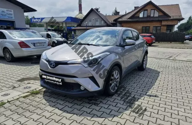 TOYOTA C-hr 