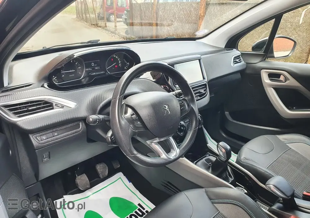PEUGEOT 2008 PureTech 110 Stop&Start Crossway