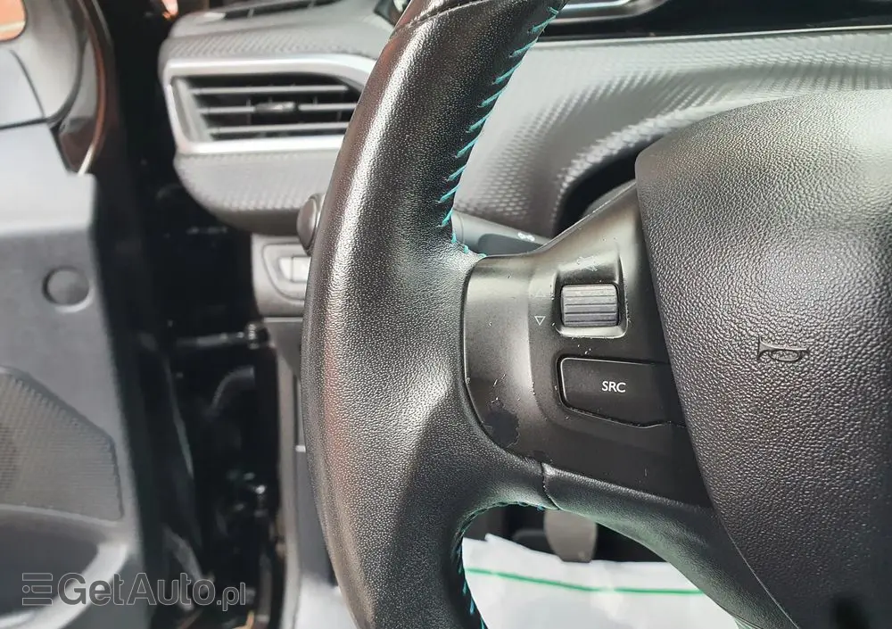 PEUGEOT 2008 PureTech 110 Stop&Start Crossway