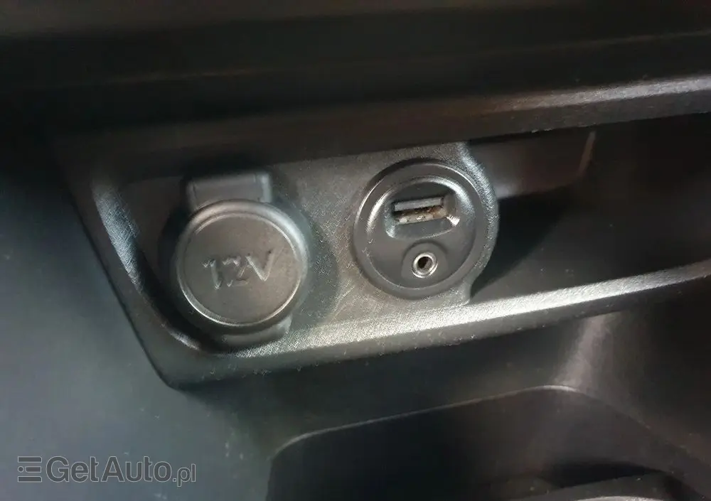 PEUGEOT 2008 PureTech 110 Stop&Start Crossway
