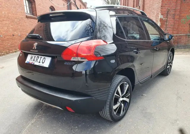 PEUGEOT 2008 PureTech 110 Stop&Start Crossway