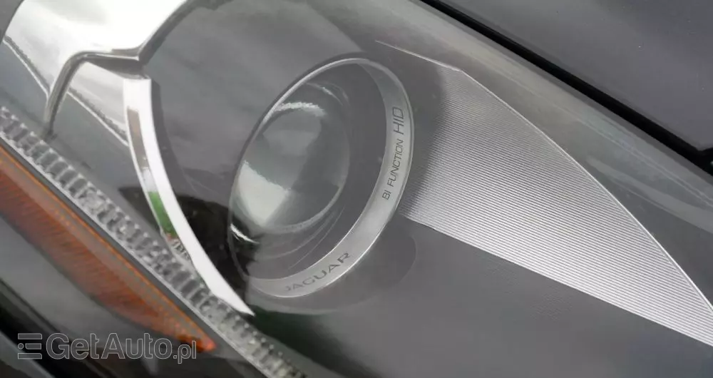 JAGUAR F-Type Cabriolet R-Dynamic