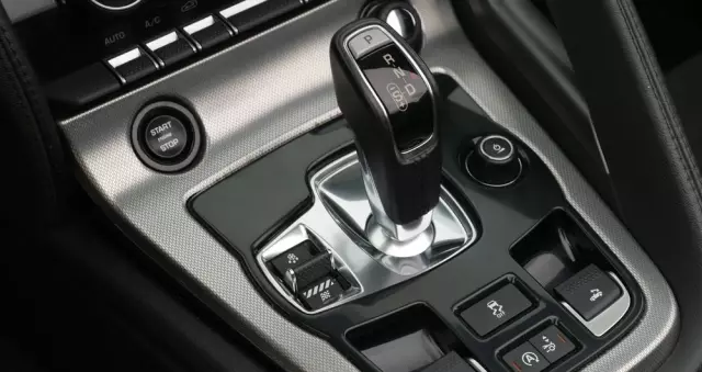 JAGUAR F-Type Cabriolet R-Dynamic