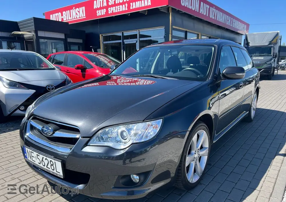 SUBARU Legacy Kombi 2.0RA HID