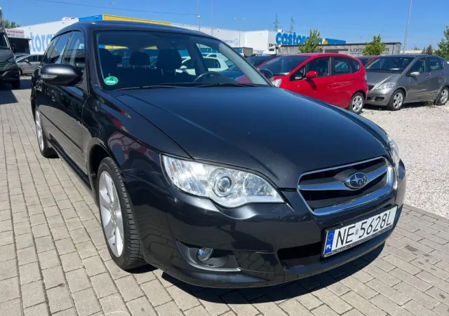 SUBARU Legacy Kombi 2.0RA HID
