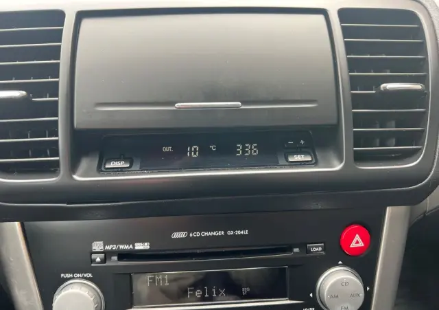 SUBARU Legacy Kombi 2.0RA HID