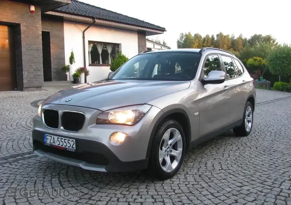 BMW IX1 