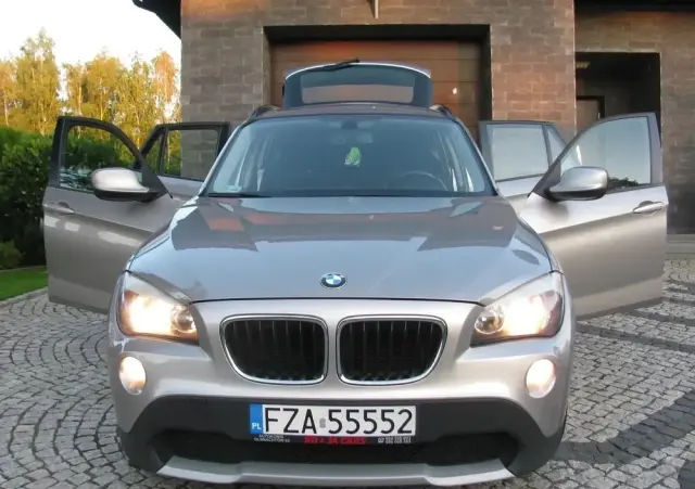 BMW IX1 
