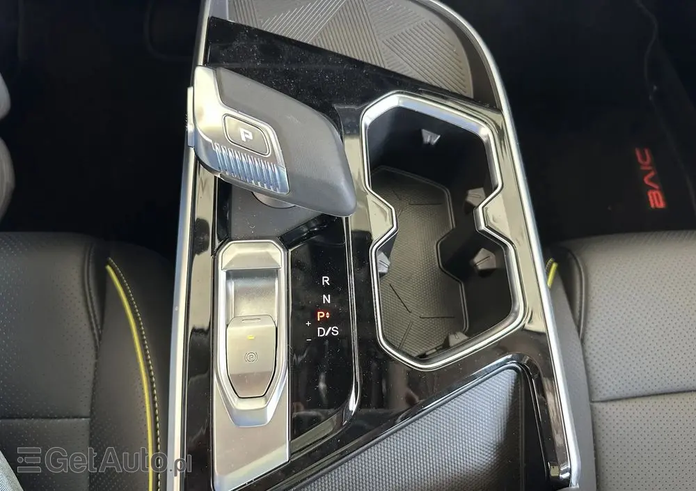 BAIC 5 Beijing 1.5T Luxury DCT