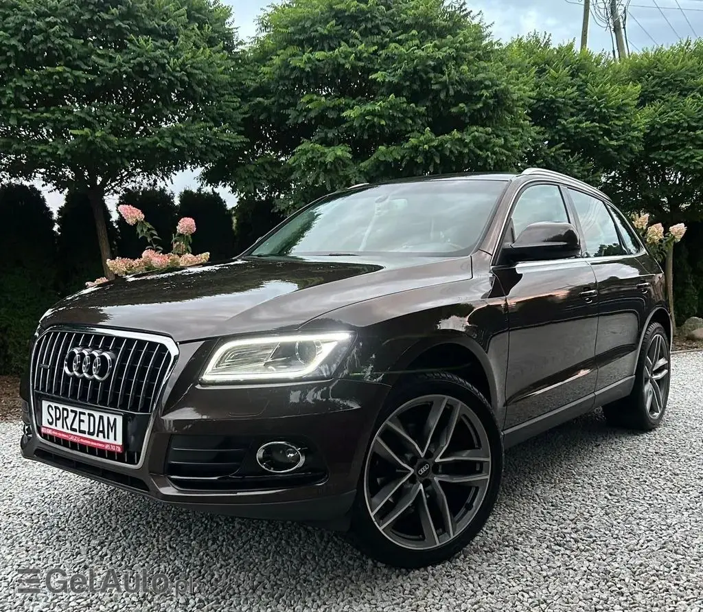 AUDI Q5 