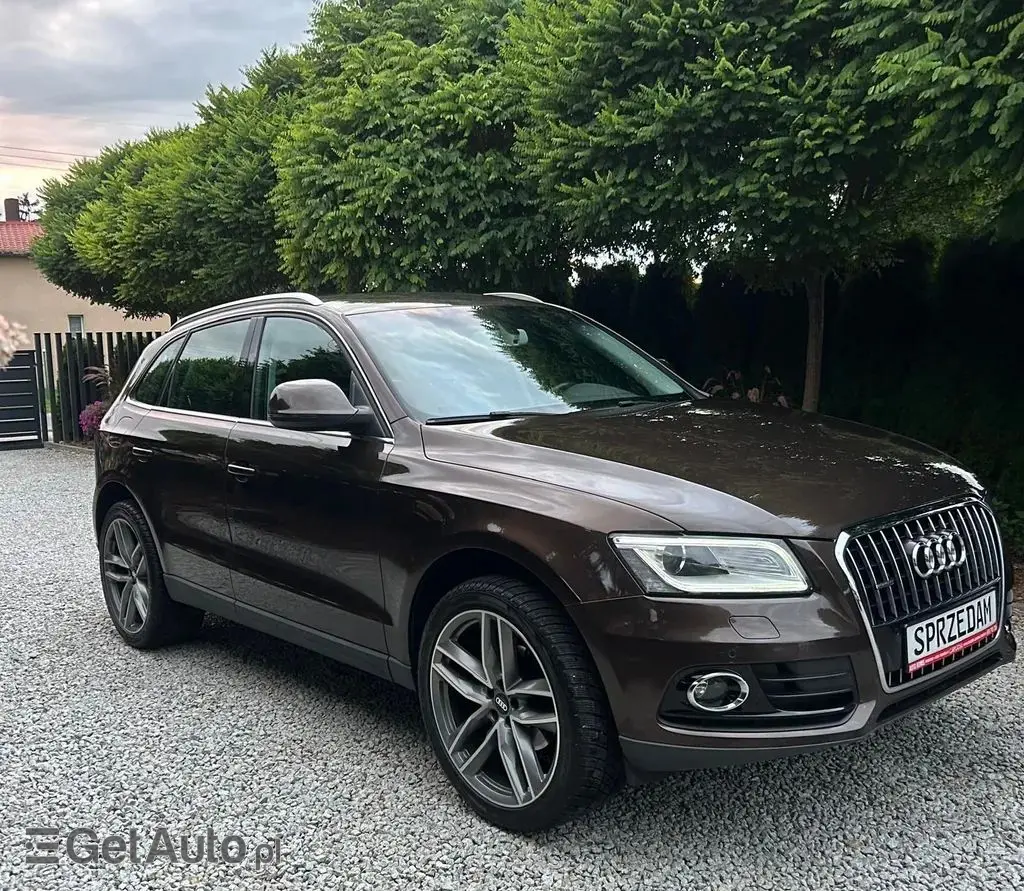 AUDI Q5 