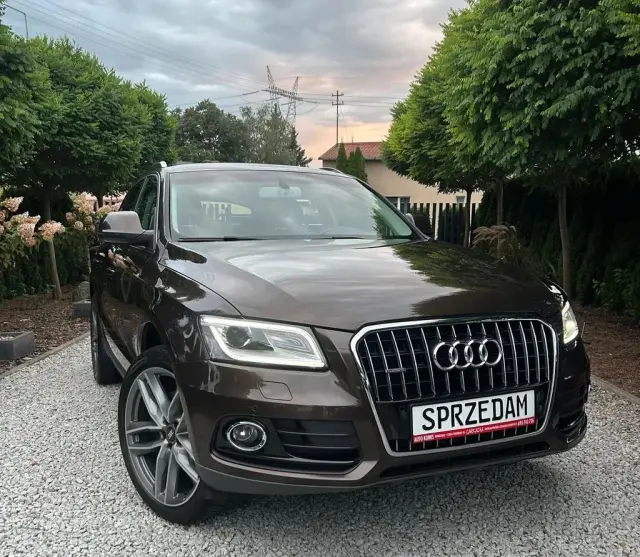 AUDI Q5 