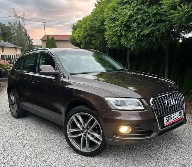AUDI Q5 
