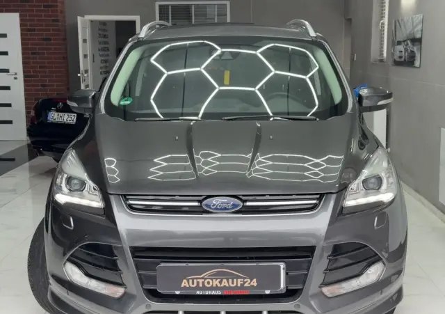 FORD Kuga 2.0 TDCi 4x4 Individual