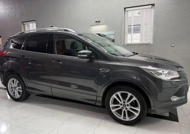 FORD Kuga 2.0 TDCi 4x4 Individual