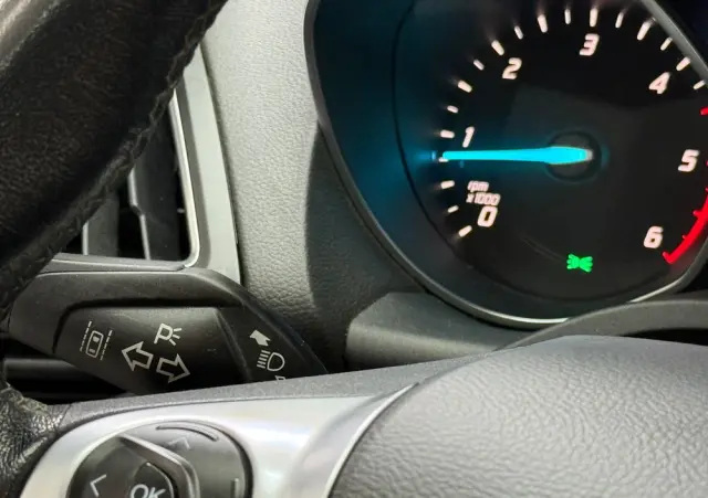FORD Kuga 2.0 TDCi 4x4 Individual