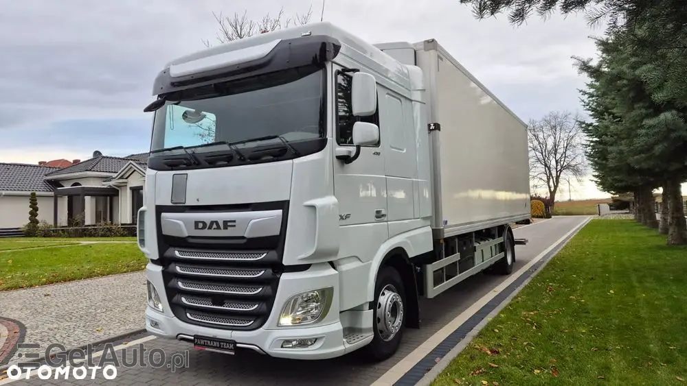 DAF XF 430/// 2022/// PRZEB: 188000 KM/// CHŁODNIA/// THERMO-KING/// WINDA/// STAN JAK NOWY! 
