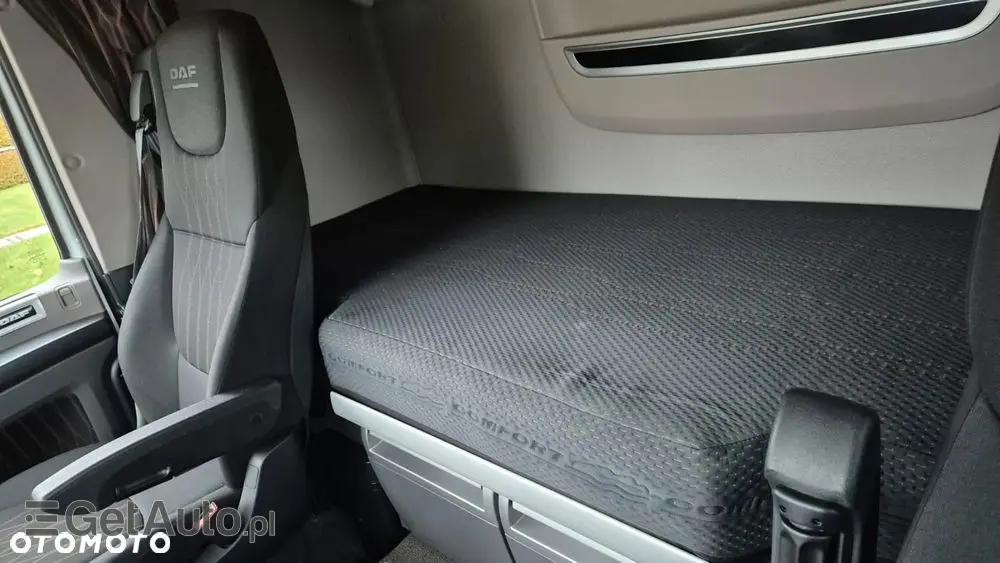 DAF XF 430/// 2022/// PRZEB: 188000 KM/// CHŁODNIA/// THERMO-KING/// WINDA/// STAN JAK NOWY! 