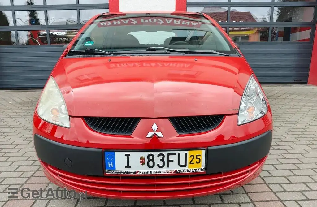 MITSUBISHI Colt 
