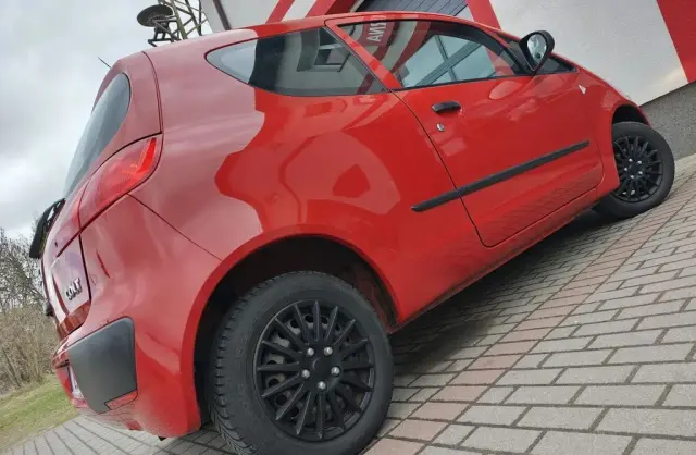 MITSUBISHI Colt 