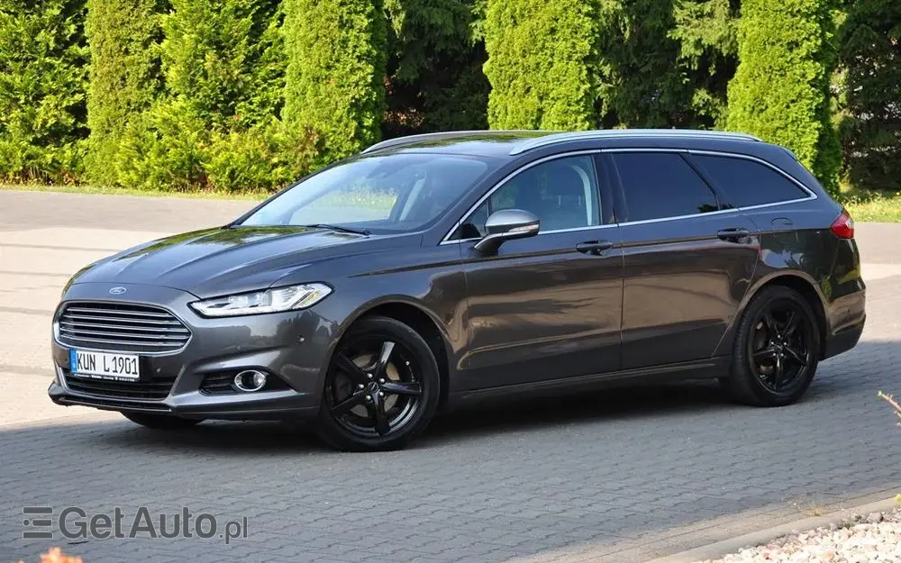 FORD Mondeo 2.0 TDCi Bi-Turbo PowerShift-Aut Titanium