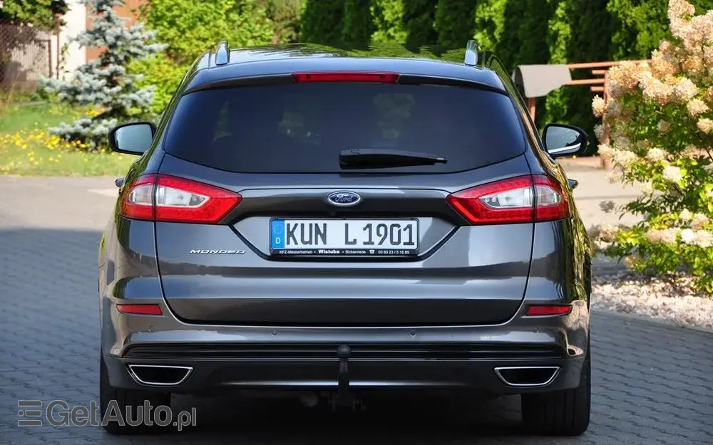 FORD Mondeo 2.0 TDCi Bi-Turbo PowerShift-Aut Titanium