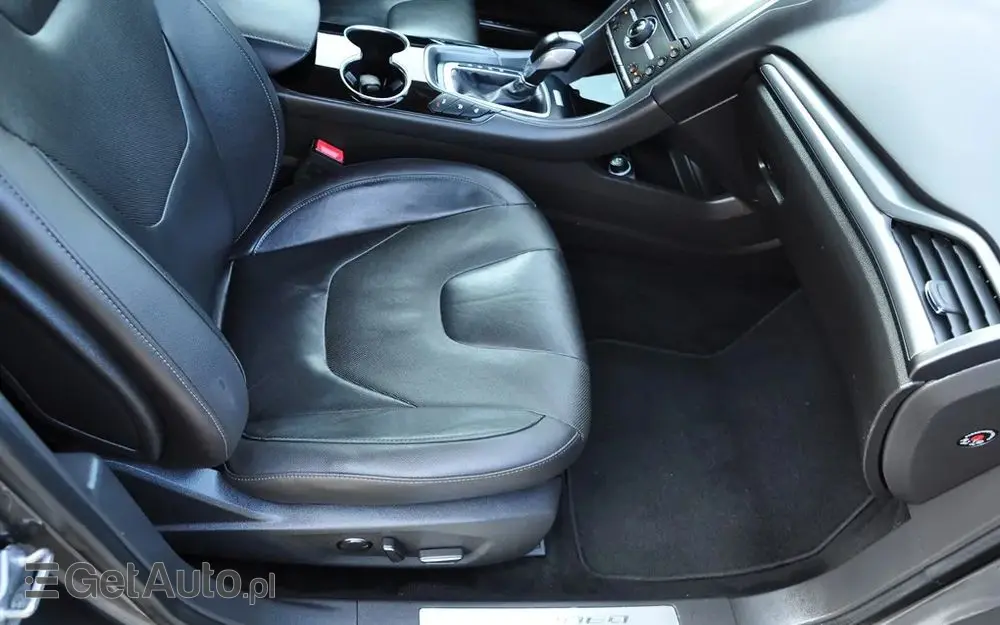 FORD Mondeo 2.0 TDCi Bi-Turbo PowerShift-Aut Titanium