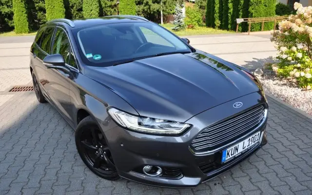 FORD Mondeo 2.0 TDCi Bi-Turbo PowerShift-Aut Titanium