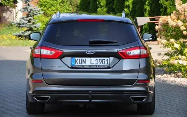 FORD Mondeo 2.0 TDCi Bi-Turbo PowerShift-Aut Titanium
