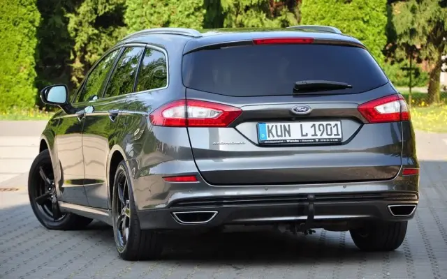 FORD Mondeo 2.0 TDCi Bi-Turbo PowerShift-Aut Titanium