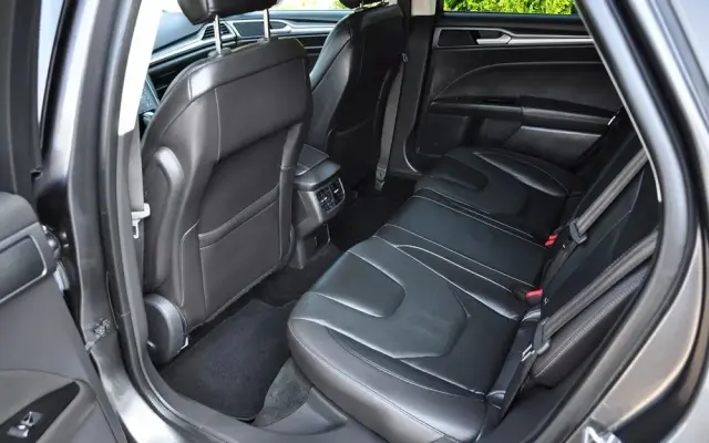 FORD Mondeo 2.0 TDCi Bi-Turbo PowerShift-Aut Titanium