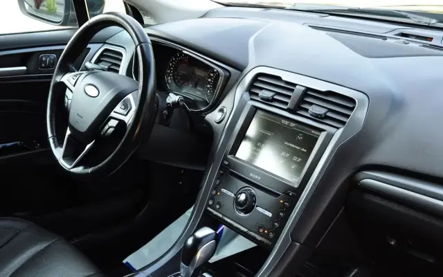 FORD Mondeo 2.0 TDCi Bi-Turbo PowerShift-Aut Titanium